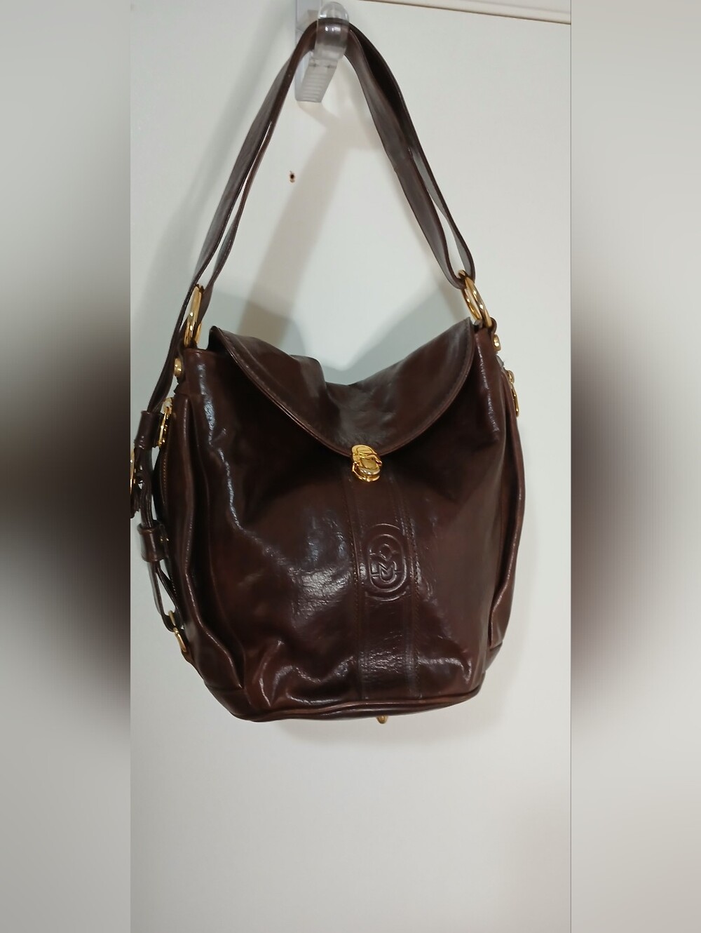 Classic Brown Leather Shoulder Bag